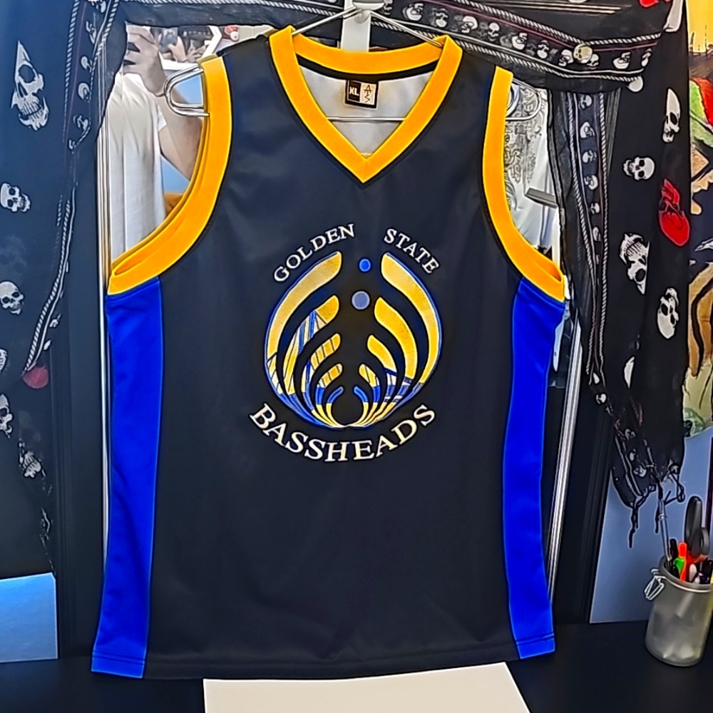 BASSNECTAR Golden State Size XL Embroid